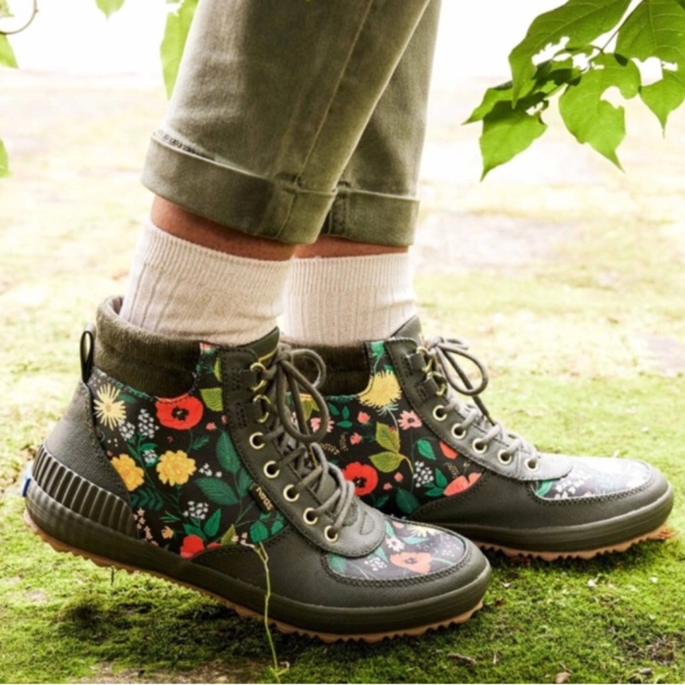 Rifle Paper Co x Keds Scout floral boots size 5.5 women’s olive green 🌺🌻🍃